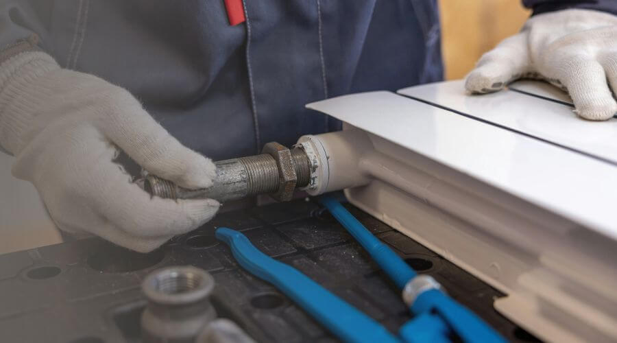 Professional sink repair in Devol, OK